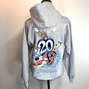 NWT Disneyland Resort 2013 Collectors Full Zip Hoodie Mens Small
